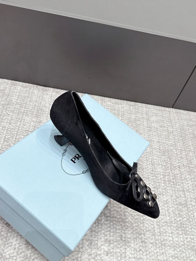 Prada women's shoes SSS launches Prada’s latest long boots, sandals, thin heels, empty backs, — 1:1 Replica For Sale — photo 5
