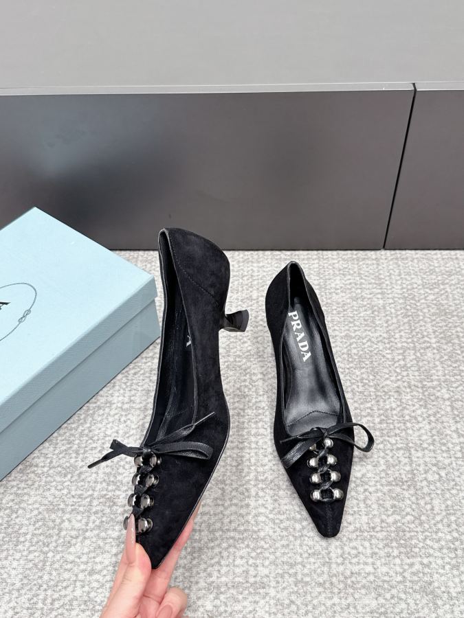 Prada women's shoes SSS launches Prada’s latest long boots, sandals, thin heels, empty backs, — 1:1 Replica For Sale — photo 3