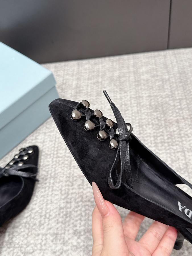 Prada women's shoes SSS launches Prada’s latest long boots, sandals, thin heels, empty backs, — AAA Quality Replica — photo 6