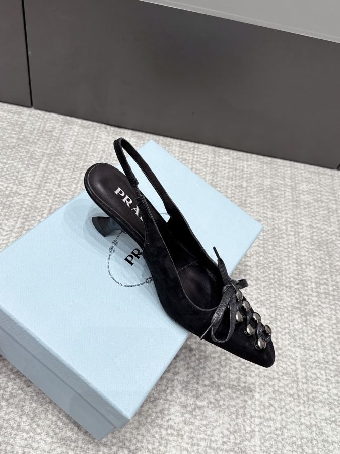 Prada women's shoes SSS launches Prada’s latest long boots, sandals, thin heels, empty backs, — AAA Quality Replica — photo 5