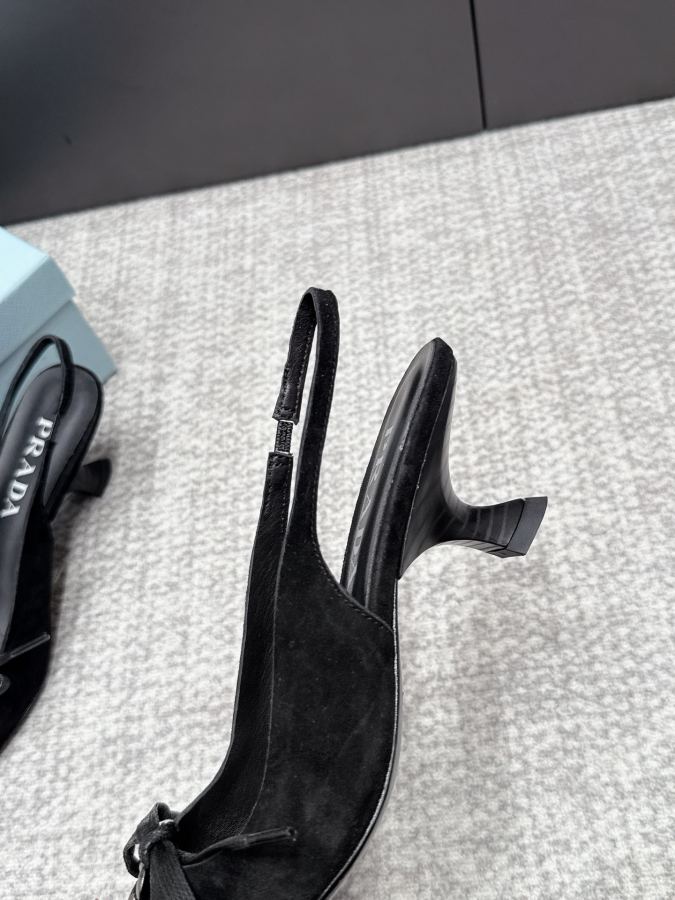 Prada women's shoes SSS launches Prada’s latest long boots, sandals, thin heels, empty backs, — AAA Quality Replica — photo 8