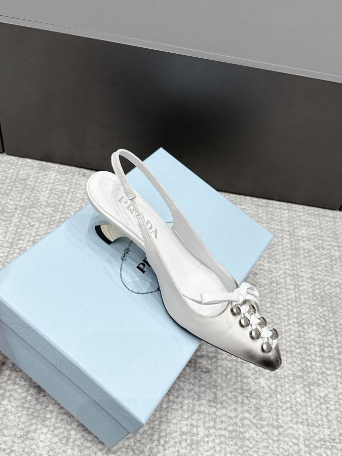 Prada women's shoes SSS launches Prada’s latest long boots, sandals, thin heels, empty backs, — 1:1 Replica — photo 5