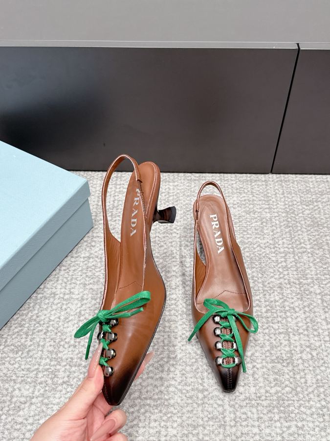 Prada women's shoes SSS launches Prada’s latest long boots, sandals, thin heels, empty backs, — Premium Replica — photo 4