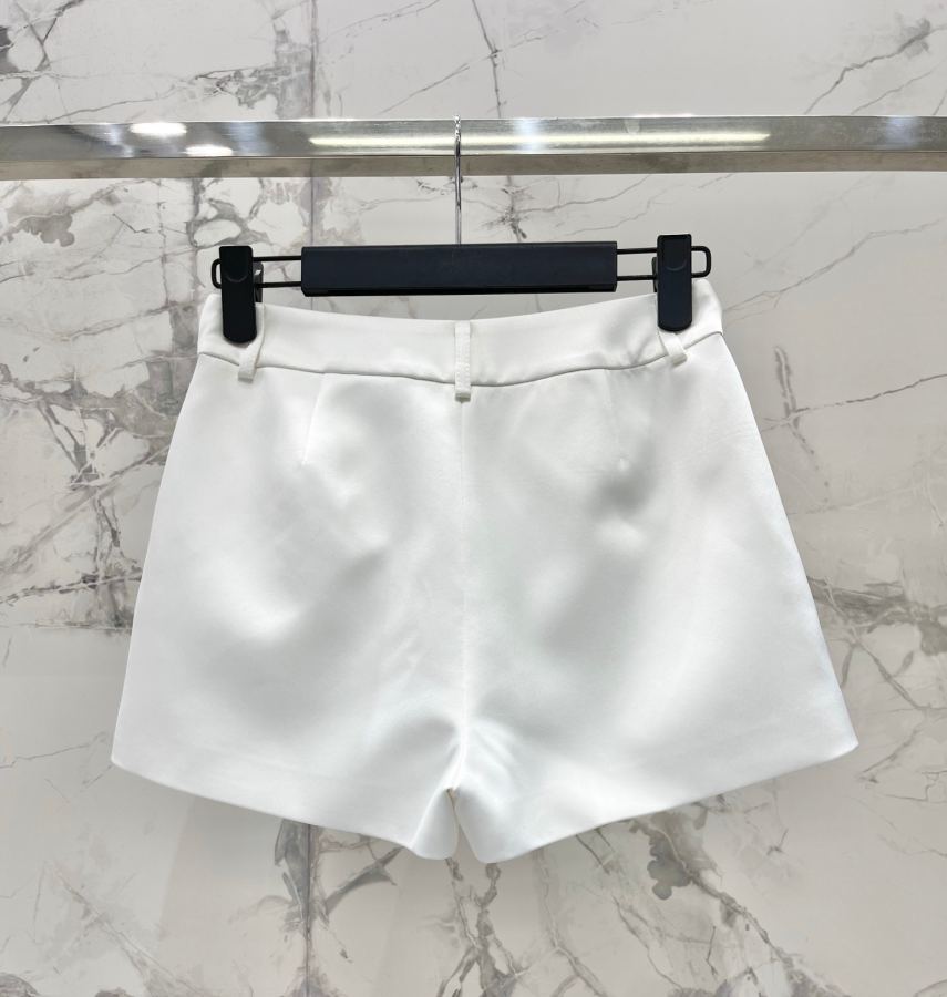 BALMAIN Women 𝗕𝗔𝗟𝗠𝗔𝗜* Balmain Vinegar High Waist A-Line Slimming Shorts — AAA Quality Replica — photo 8