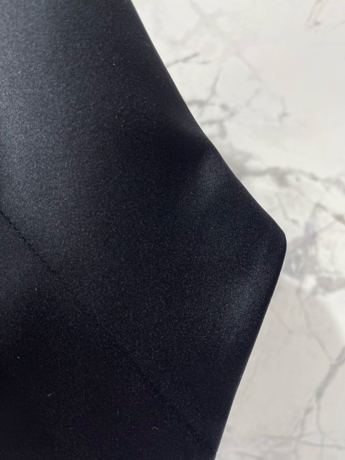 BALMAIN Women 𝗕𝗔𝗟𝗠𝗔𝗜* Balmain Zipper Square Neck Slim Fit Acetate Vest — Premium Replica — photo 7