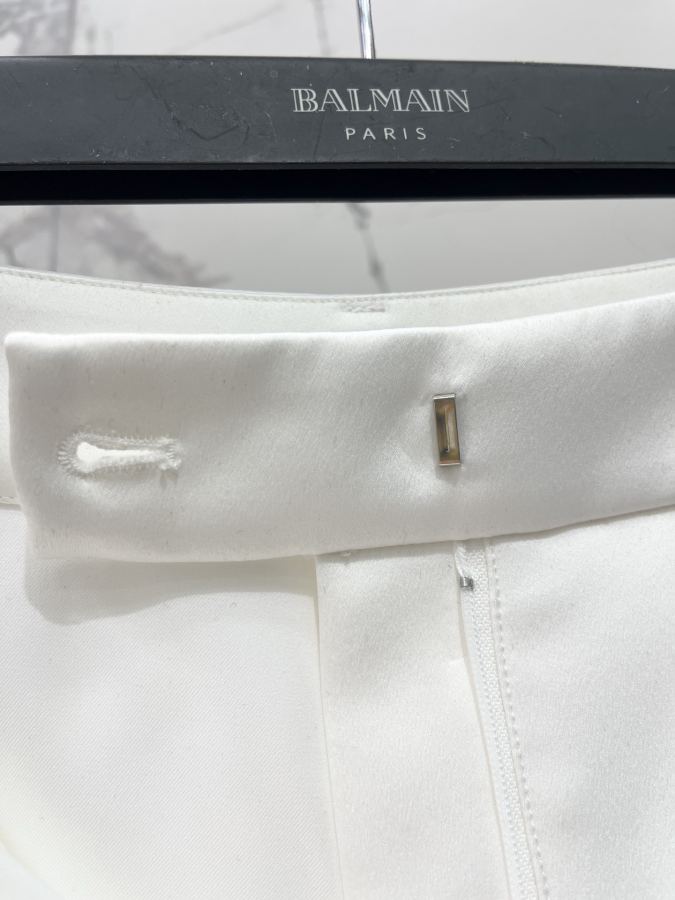 BALMAIN Women 𝗕𝗔𝗟𝗠𝗔𝗜* Balmain Vinegar High Waist A-Line Slimming Shorts — AAA Quality Replica — photo 6