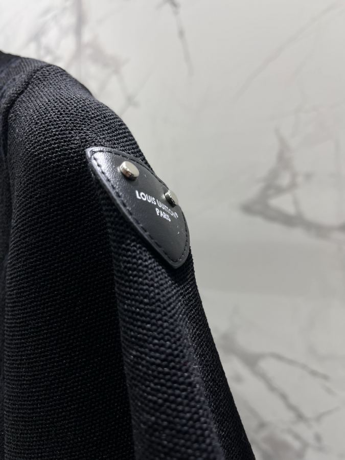 LV Women 𝗟𝗢𝗨𝗜𝗦 𝗩𝗨𝗜𝗧𝗧𝗢* Lujia New letter jacquard wool knitted short — 1:1 Replica For Sale — photo 5