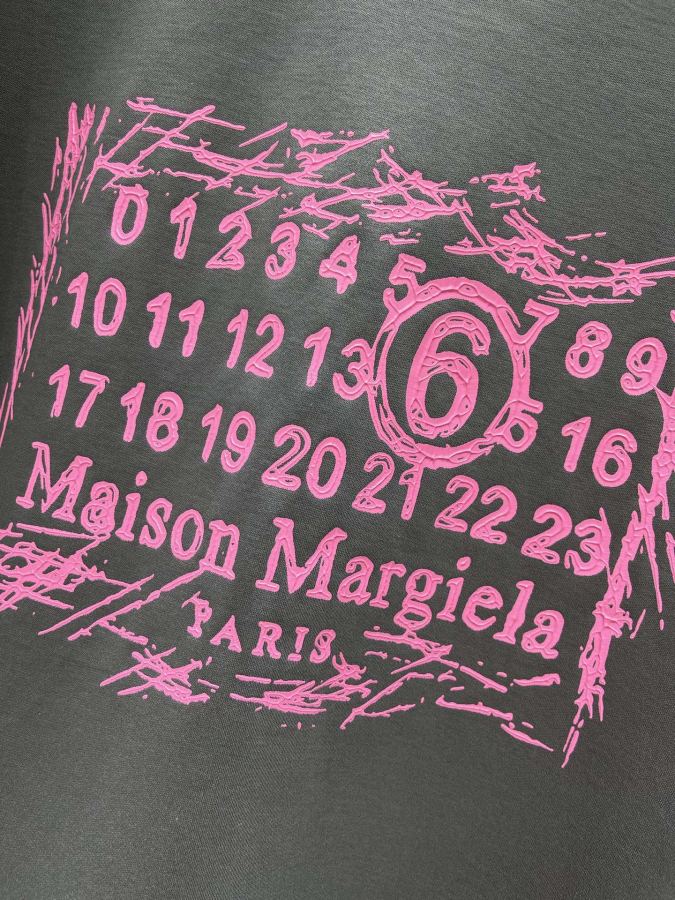 MM6 Women 𝐌𝐌6* Margiela Early Spring New digital printed cotton short sleeves — 1:1 Replica For Sale — photo 5