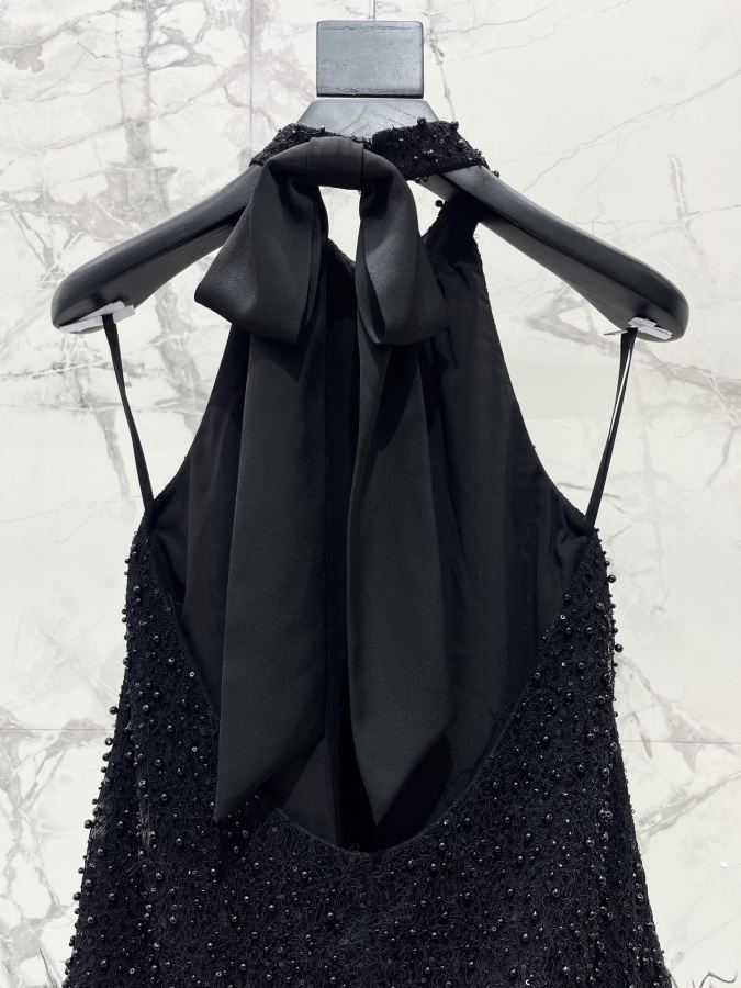 YSL Women 𝗦𝗔𝗜𝗡𝗧 𝗟𝗔𝗨𝗥𝗘𝗡* Holy Family New Heavy Industry Nailed Halter — 1:1 Replica For Sale — photo 8