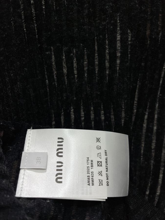 Miumiu Women 𝗠𝗜𝗨𝗠𝗜𝗨* Miu Early Spring New High Neck Knitted Sleeveless Vest — AAA Quality Replica — photo 6