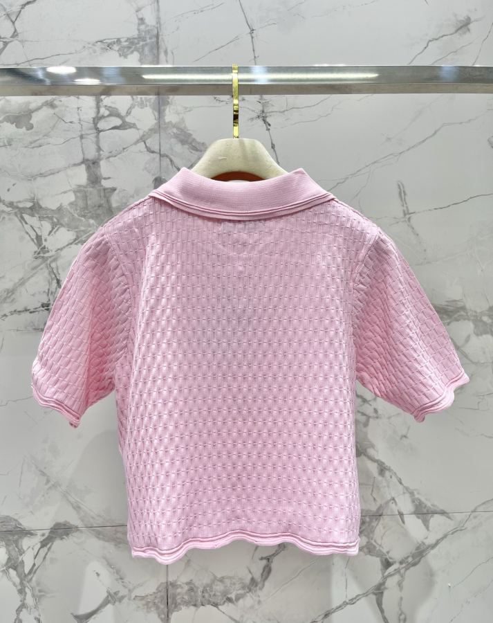 Miumiu Women 𝗠𝗜𝗨𝗠𝗜𝗨* Miu Early Spring New Metal Buckle Knitted Suit — 1:1 Replica For Sale — photo 9