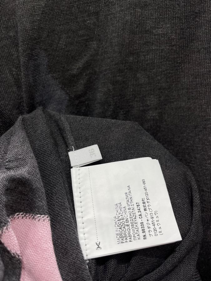 Miumiu Women 𝗠𝗜𝗨𝗠𝗜𝗨* Miu early spring retro diamond plaid knitted round neck — Premium Replica — photo 8