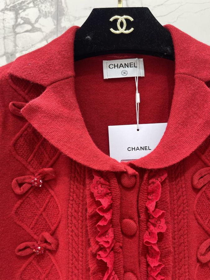 Chanel Women 𝗖𝗛𝗔𝗡𝗘* Xiaoxiang early spring New French sweet style red bow cardigan — 1:1 Replica For Sale — photo 3
