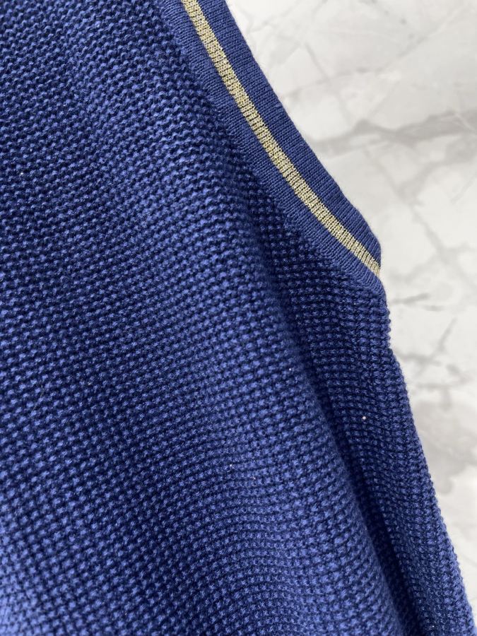 Gucci Women 𝗚𝗨𝗖𝗖* Gucci Early Spring New Letter Chain Pocket Knitted Sleeveless Dress — AAA Quality Replica — photo 7