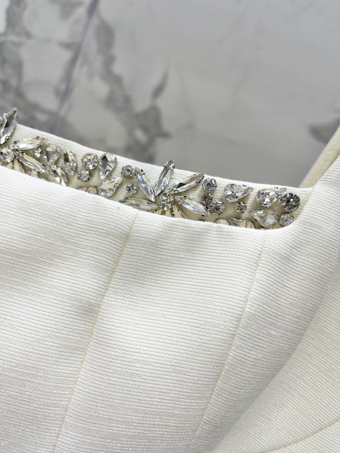 Miumiu Women 𝗠𝗜𝗨𝗠𝗜𝗨* Miu She beaded sequins high-end velvet suspender skirt — 1:1 Replica For Sale — photo 5