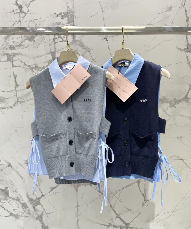Miumiu Women 𝗠𝗜𝗨𝗠𝗜𝗨* Miu college style layered vest top two-piece knitted vest — 1:1 Replica For Sale