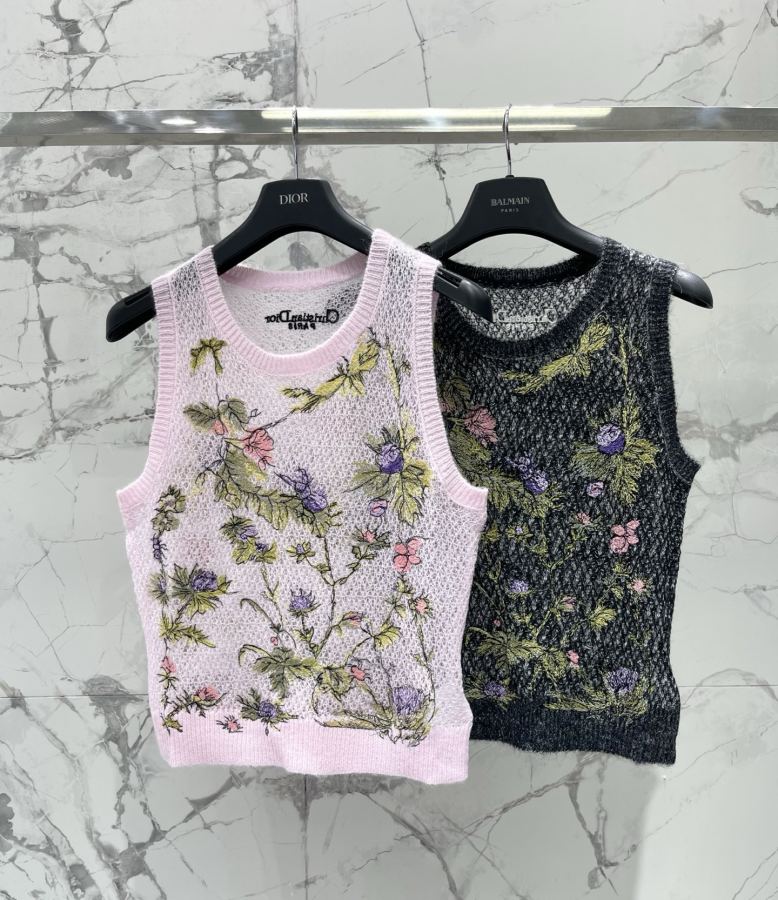 Dior Women 𝗗𝗜𝗢𝗥* Dior New Heavy Embroidered Floral Knitted Vest — 1:1 Replica For Sale — photo 9
