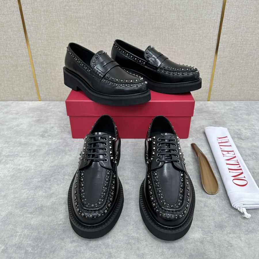 VALENTINO shoe VT New Arrival VALENTIN* - VLOGO RMB 600 - - Men's VLOGO SIGNATURE — 1:1 Replica For Sale — photo 3