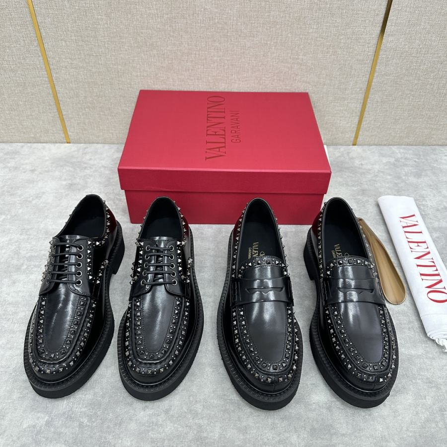 VALENTINO shoe VT New Arrival VALENTIN* - VLOGO RMB 600 - - Men's VLOGO SIGNATURE — 1:1 Replica For Sale — photo 4