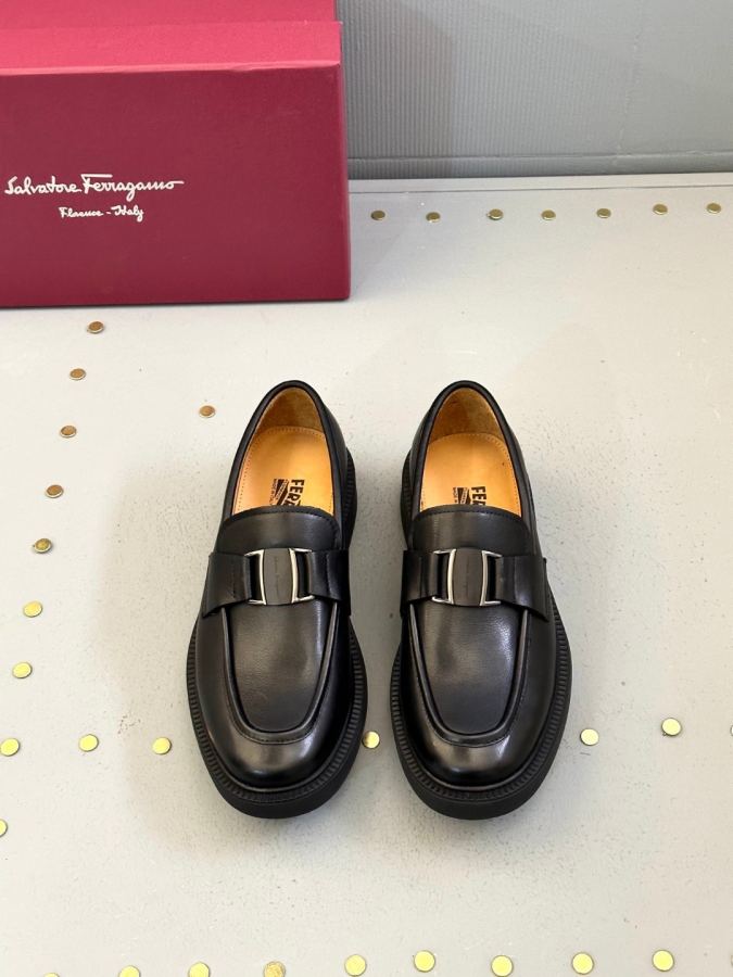 Ferragamo shoe Ferrgam* GANCINI Fer gamo Gancini “Tubular” — 1:1 Replica — photo 2