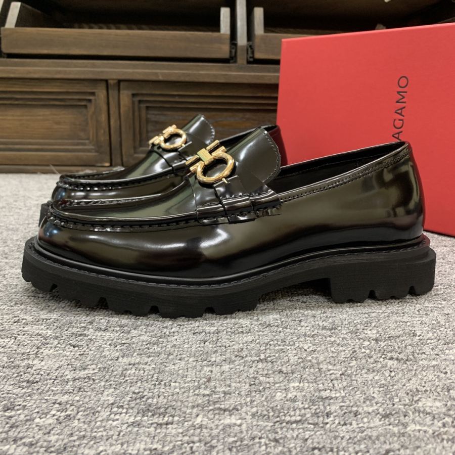 Ferragamo shoe — Premium Replica — photo 8