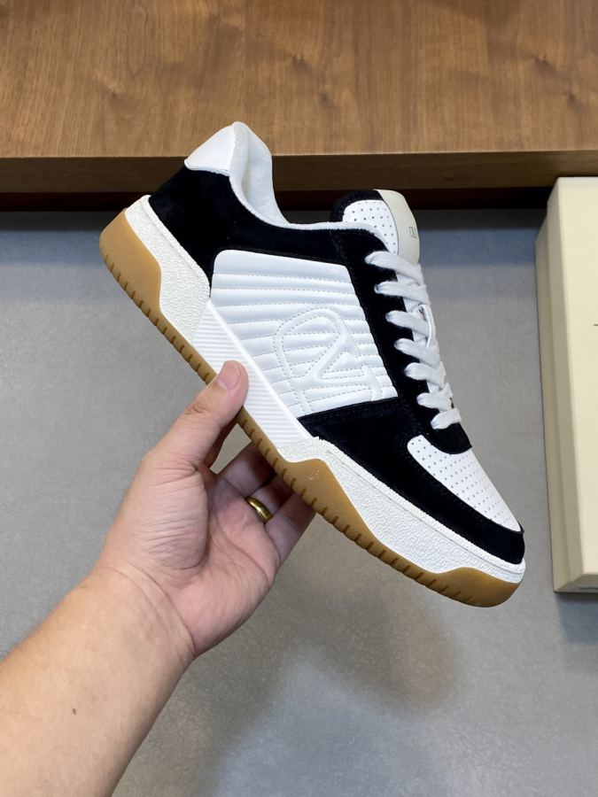 VALENTINO shoe VLTN 𝑶𝒏𝒆𝑺𝒕𝒖𝒅 2024 New. ZP. / 𝐓𝐏𝐔 39-44.45 — 1:1 Replica — photo 7