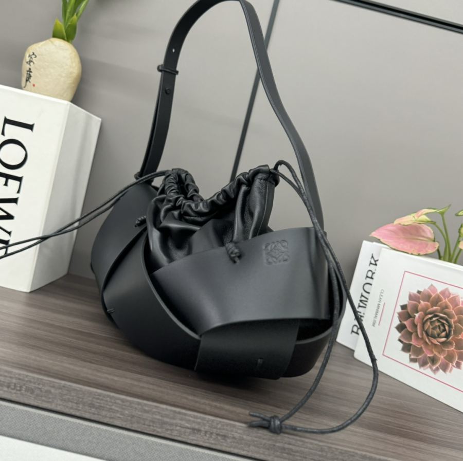 LOEWE bag LO℮w℮ New Arrival Series Hafu Matsumoto 4 — Premium Replica — photo 3