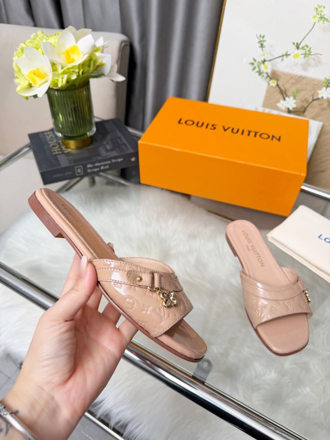 LV women's shoes Louis Vuitton 1 LV 35 42 — Premium Replica — photo 7