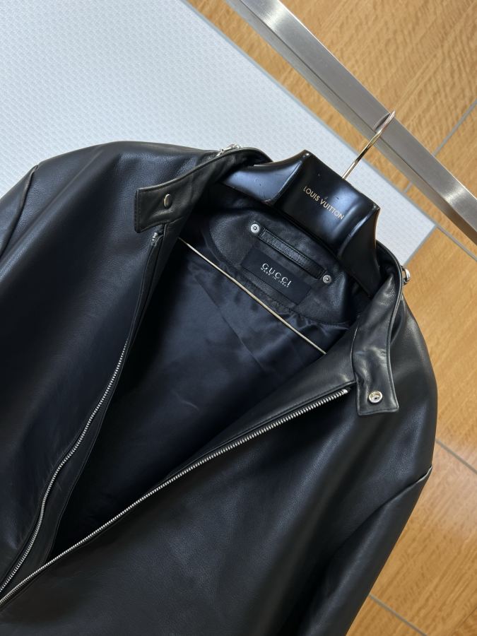 Gucci men GUCCI metal hoop stand collar leather biker jacket — 1:1 Replica — photo 5