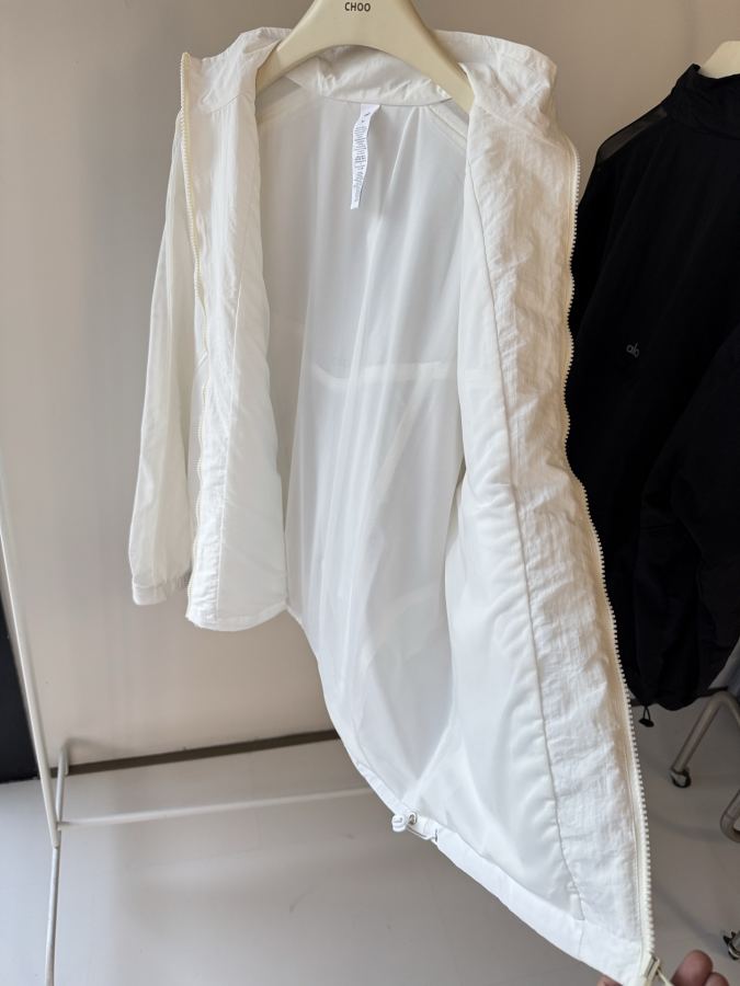 Alo Jacket Say goodbye to cheapness! The craftsmanship of this jacket puts all similar products — 1:1 Replica — photo 9