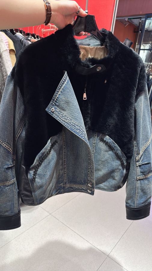 BALENCIAGA Women BALENCIAG* S M L XL — Premium Replica — photo 5