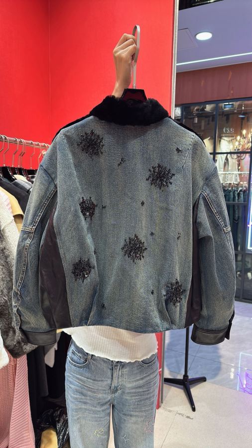 BALENCIAGA Women BALENCIAG* S M L XL — Premium Replica — photo 2