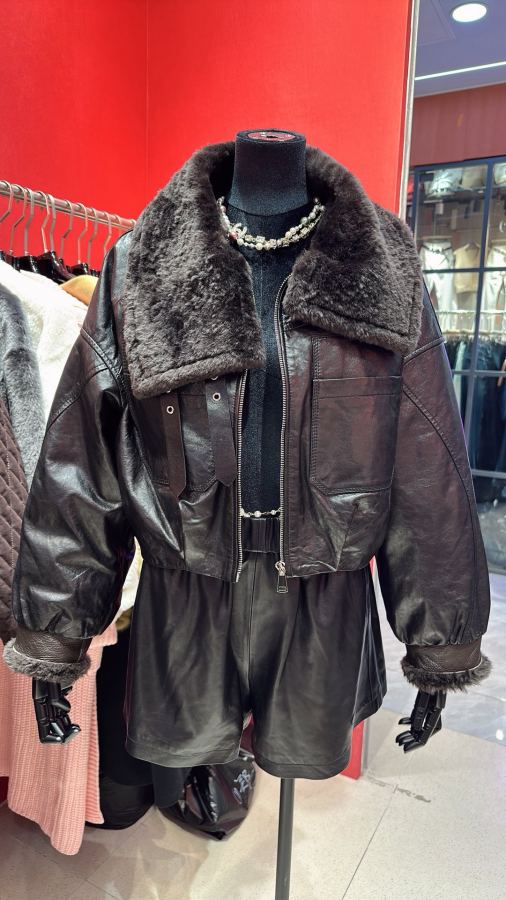 BALENCIAGA Women BALENCIAG* S M L XL — 1:1 Replica — photo 4