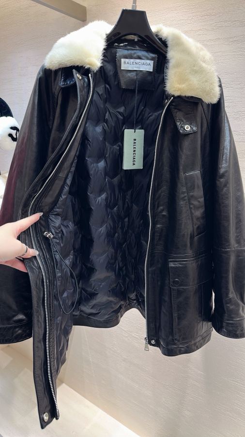 BALENCIAGA Women Balenciaga S M L XL — 1:1 Replica For Sale — photo 6