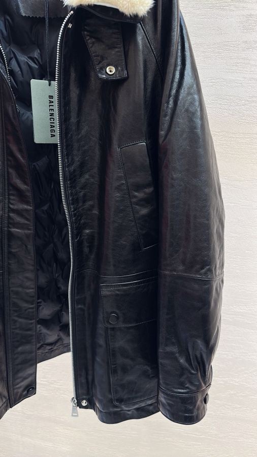 BALENCIAGA Women Balenciaga S M L XL — 1:1 Replica For Sale — photo 7