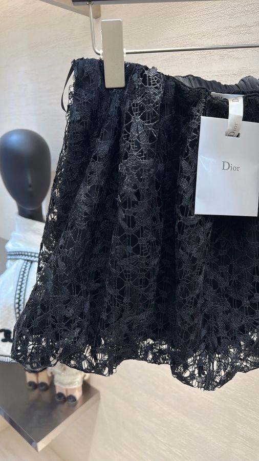 Dior Women DIOR flower bud customized water-soluble flower skirt, anti-riot pants design inside, — 1:1 Replica — photo 3