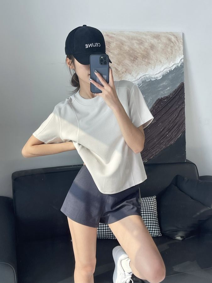 Lulu T-shirt lululemon Softstreme™Women's T — Premium Replica — photo 3