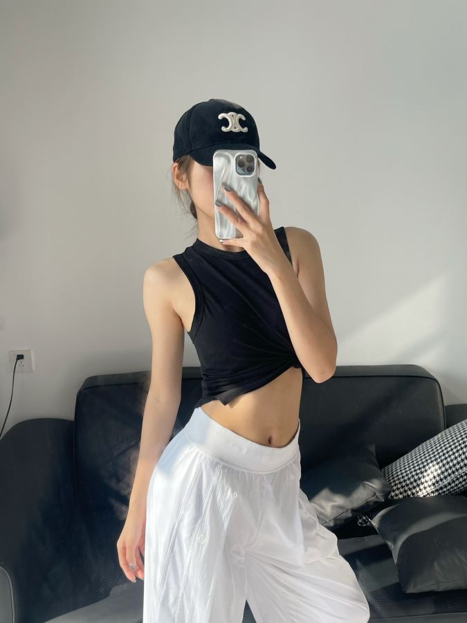 Lulu Tank Top lululemon Classic-Fit Women's — 1:1 Replica — photo 3