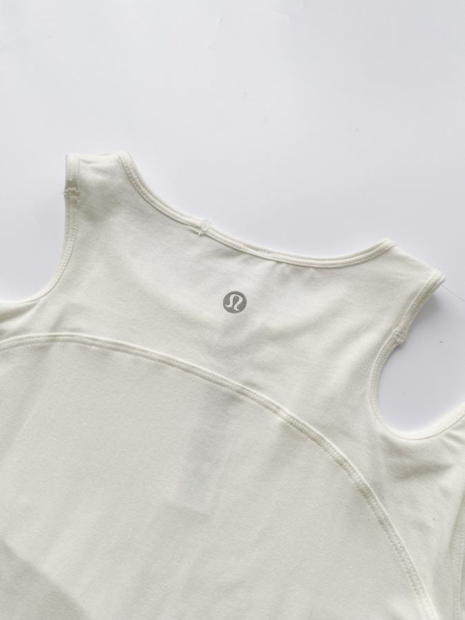 Lulu T-shirt lululemon Shoulder Cut-Out Women's — AAA Quality Replica — photo 6