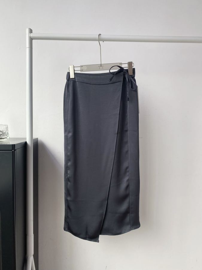 Lulu Skirt lululemon Logo Charm Women's — 1:1 Replica For Sale — photo 6