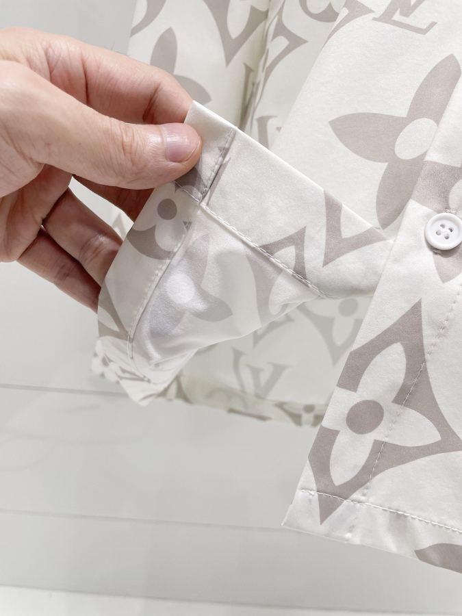 LV men Louis Vuitton LV 2026ss New M-3 XL — photo 6