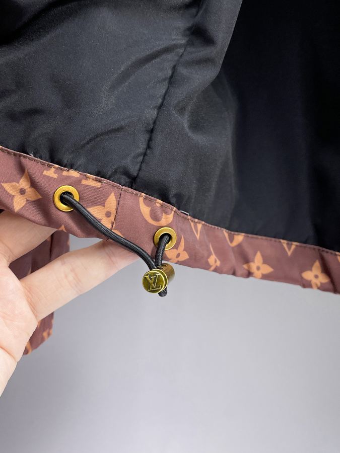 LV men Louis Vuitton LV 2026 logo M-3 XL — photo 16