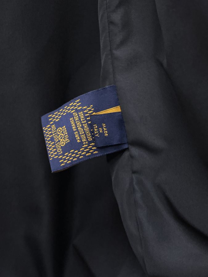 LV men Louis Vuitton LV 2026 logo M-3 XL — photo 13