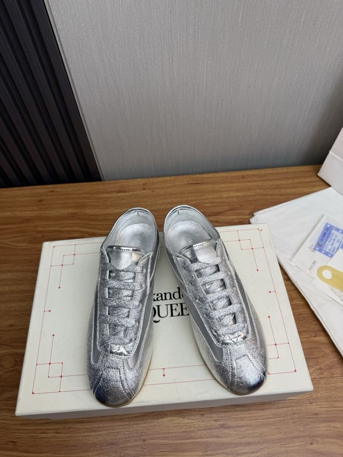 Alexander Mc Queen Women's Shoes Factory — 1:1 Replica — photo 2