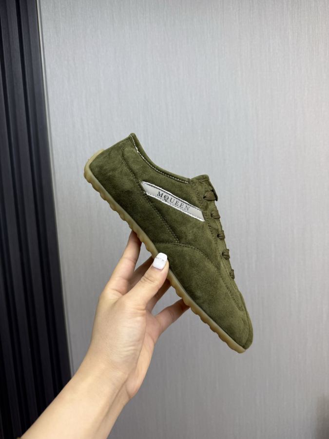 Alexander Mc Queen Women's Shoes Factory — 1:1 Replica — photo 7