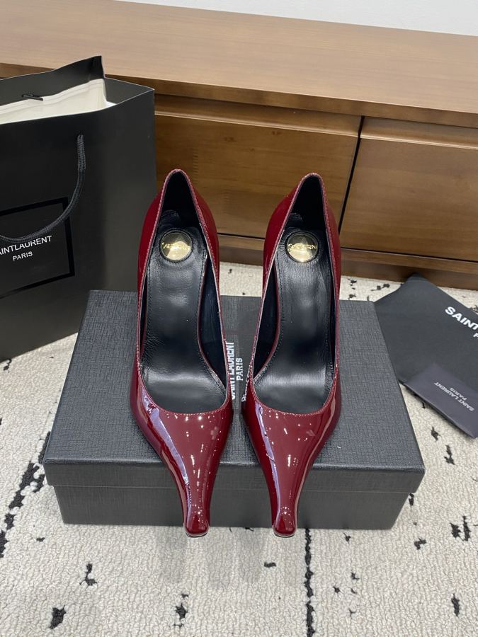 Chaussures femme YSL 𝑺𝒂𝒊𝒏𝒕 𝑳𝒂𝒖𝒓𝒆𝒏𝒕 2𝟔𝒇𝒘Nouveauté