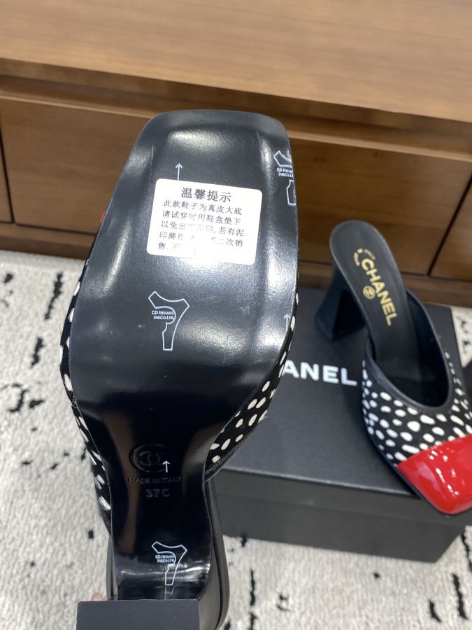CHANEL women's shoes Xiaoxiang 2026 Early Autumn New square toe Mary Jane thick heel slippers, retro — Premium Replica — photo 6