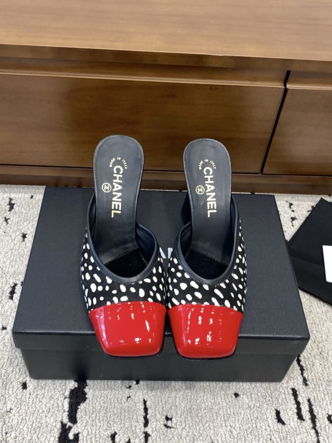 CHANEL women's shoes Xiaoxiang 2026 Early Autumn New square toe Mary Jane thick heel slippers, retro — Premium Replica