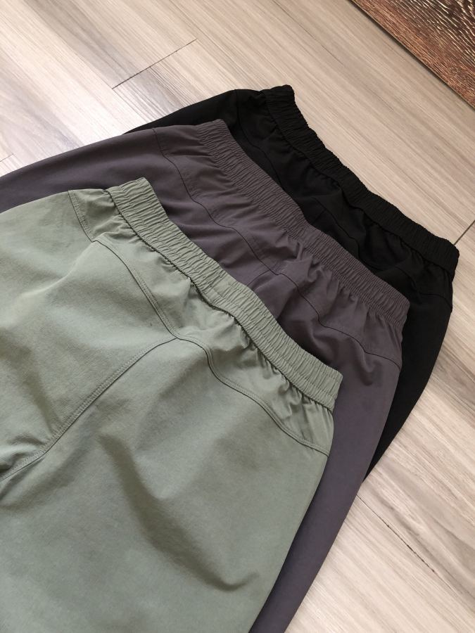 Lulu Calças masculinas Lululemon ® Athletica logo — photo 13