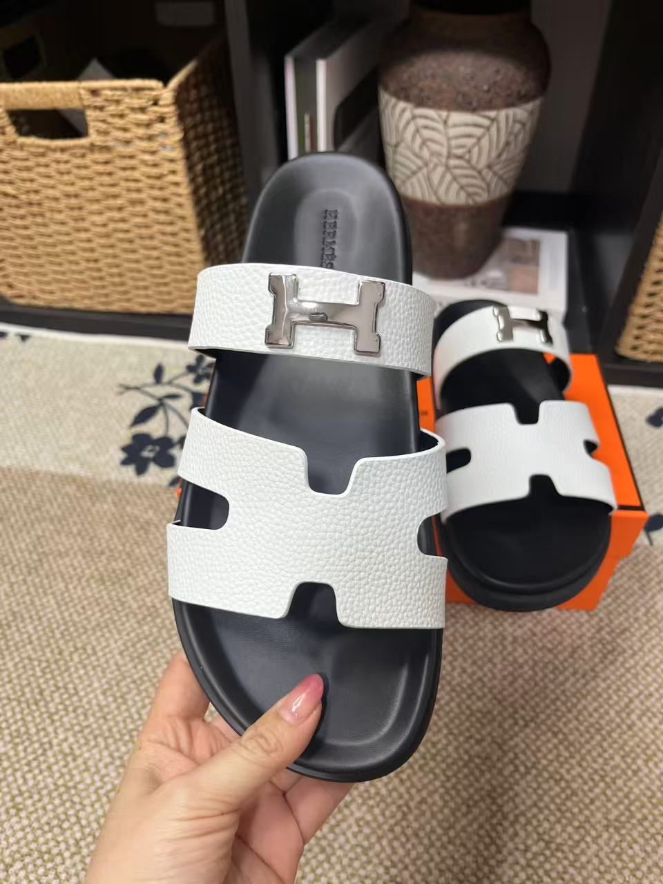 Hermes women's shoes HERMES】 New Hermes 36-46 — Premium Replica — photo 4